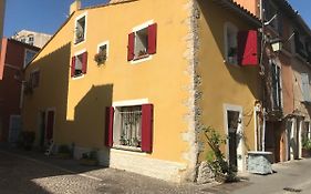 A la venise provençale
